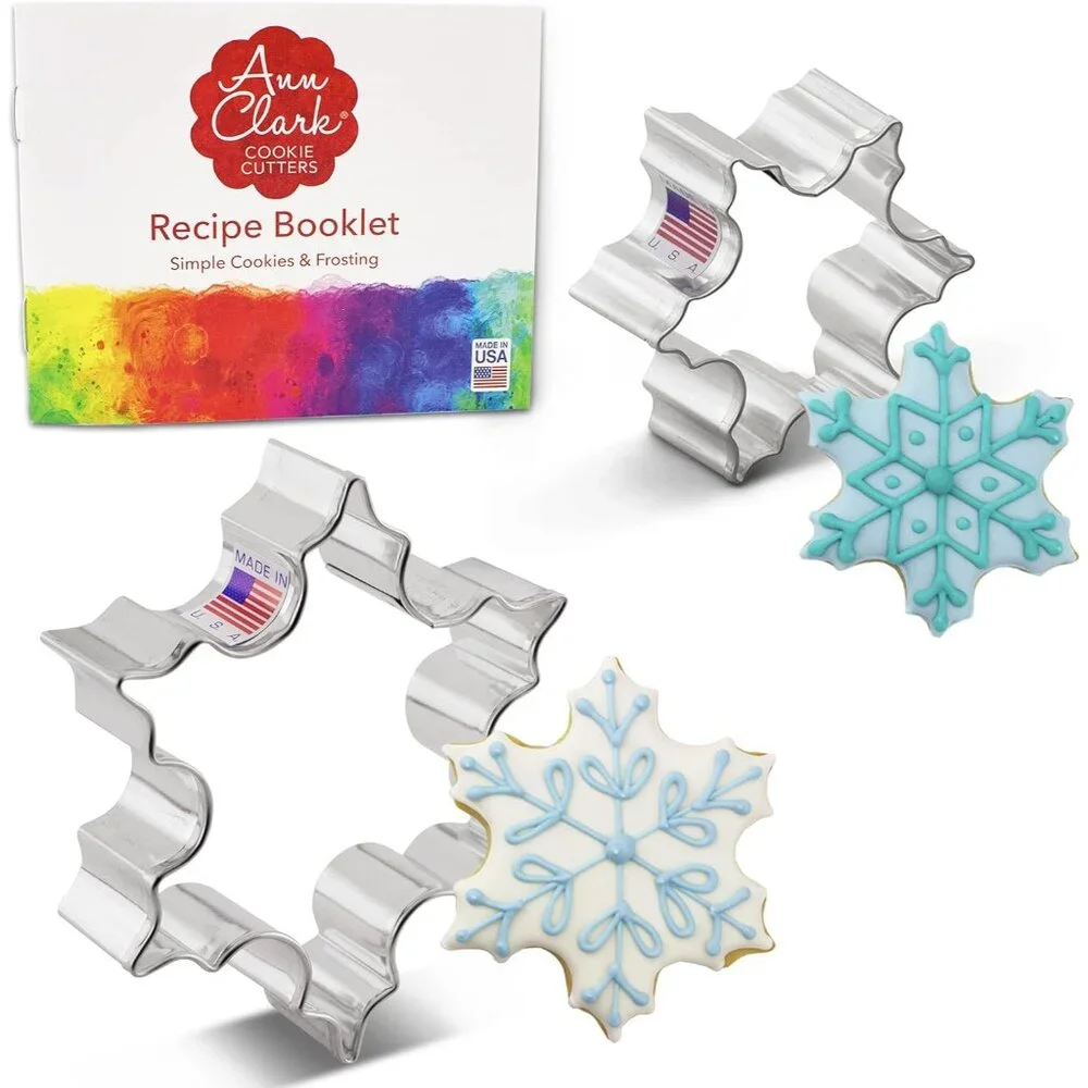 Set of 2 Snowflake Cookie Cutters by Ann Clark - Perfect for Winter Celebrations